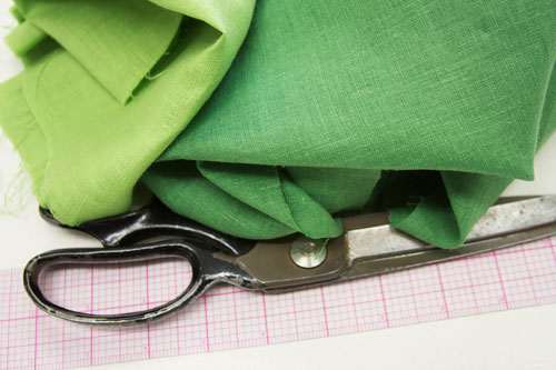 Do You Need Electric Scissors to Cut Fabric for Sewing? - Melly Sews