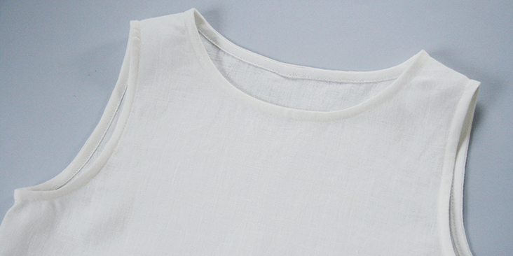 One Yard Sewing Project: Phoebe Essential Linen Tank Tutorial – the thread