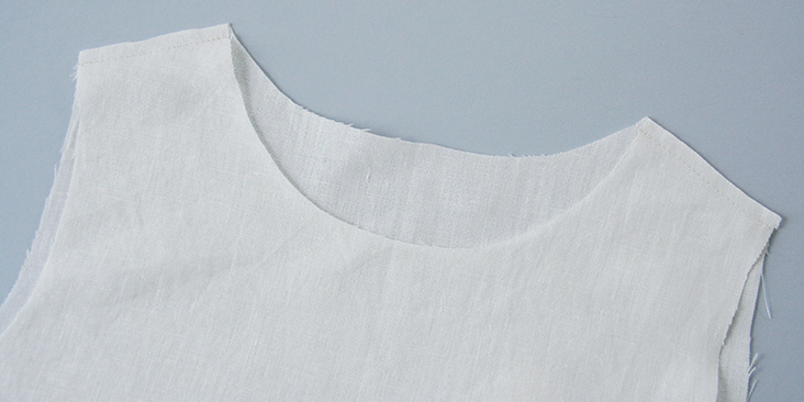 One Yard Sewing Project: Phoebe Essential Linen Tank Tutorial – the thread