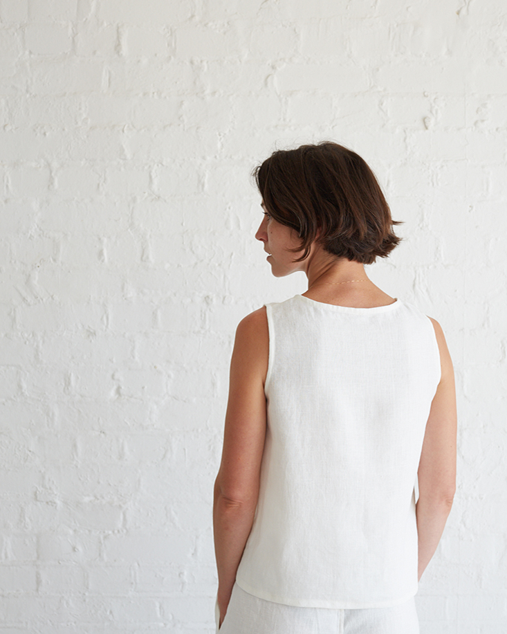 One Quince Review: The Linen Tank  Linen tank, Linen tank top, Clothes