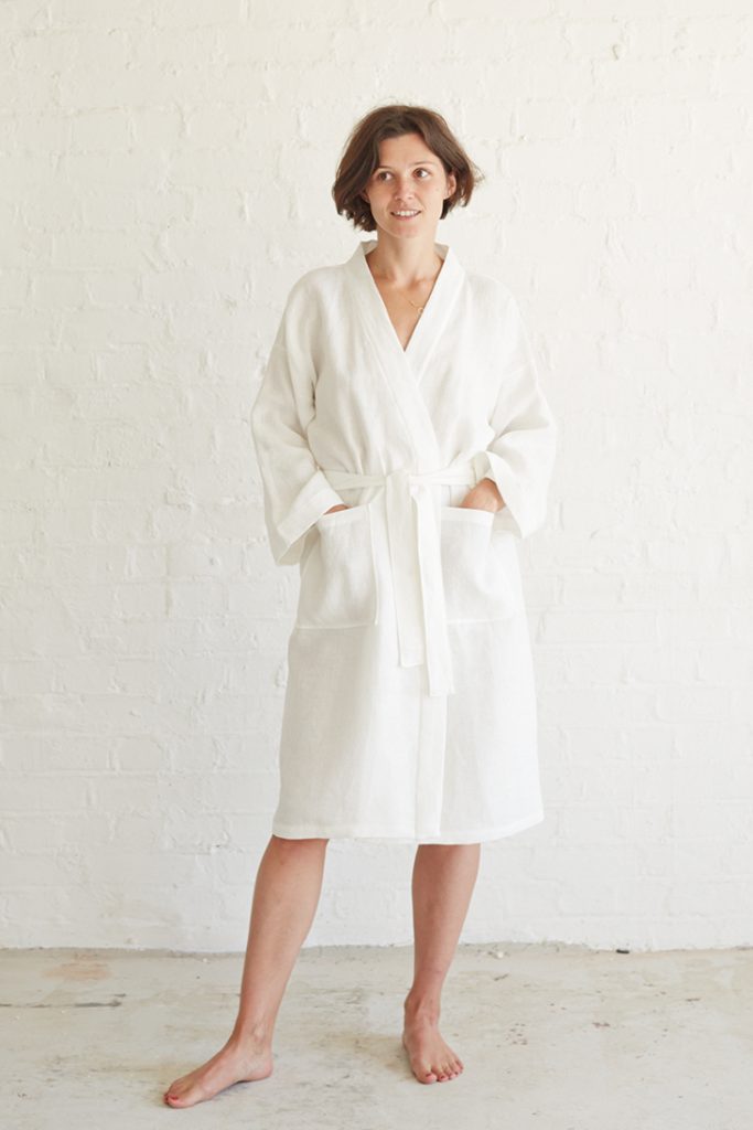 Relaxed Linen Bathrobe Tutorial and Free Pattern the thread