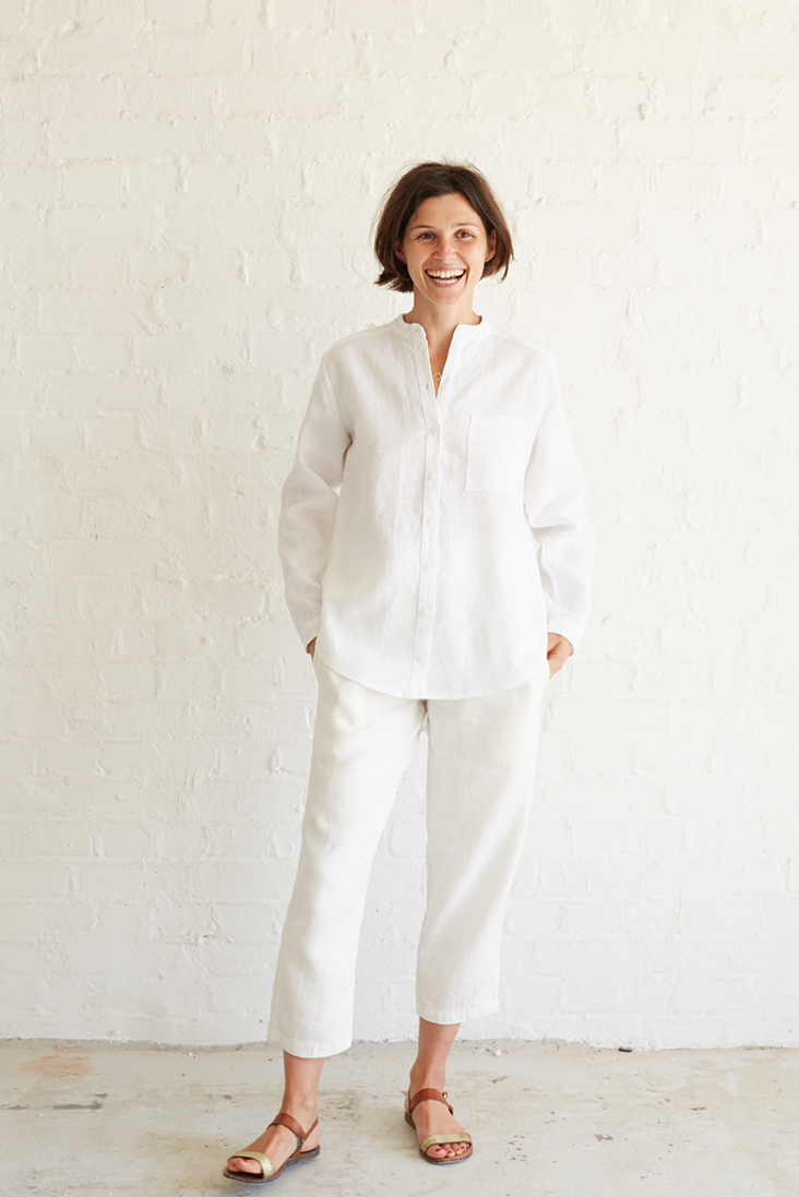 Jade Relaxed Linen Shirt Tutorial and Free Pattern – the thread