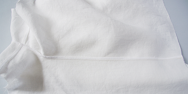 Drawstring Linen Shorts Tutorial - The Thread Blog