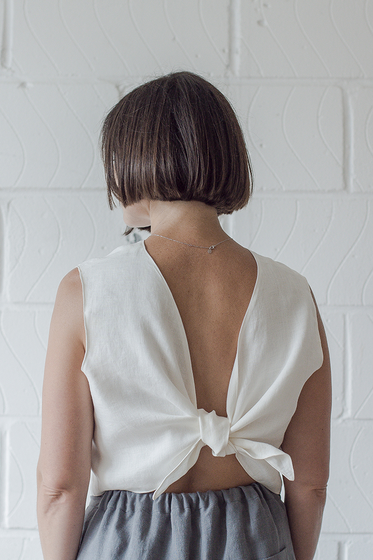 Women's Summer Mini Sling Vest Sleeveless Backless Low Cut Newspaper Print  Crop Tops