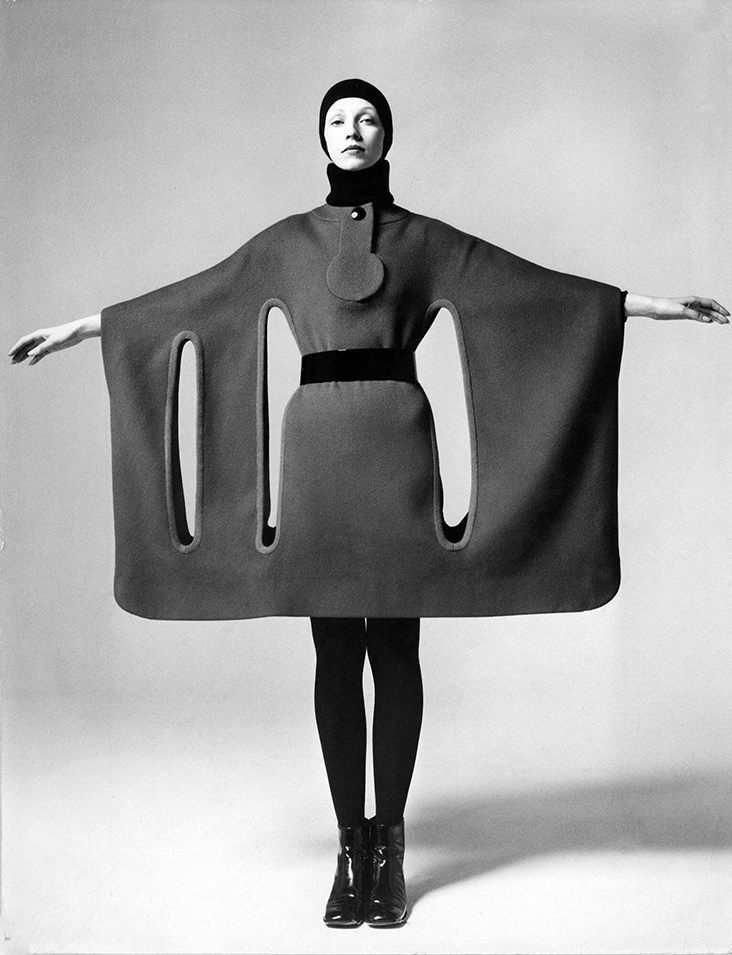Fashion Inspired by '60s Space-Age Chic
