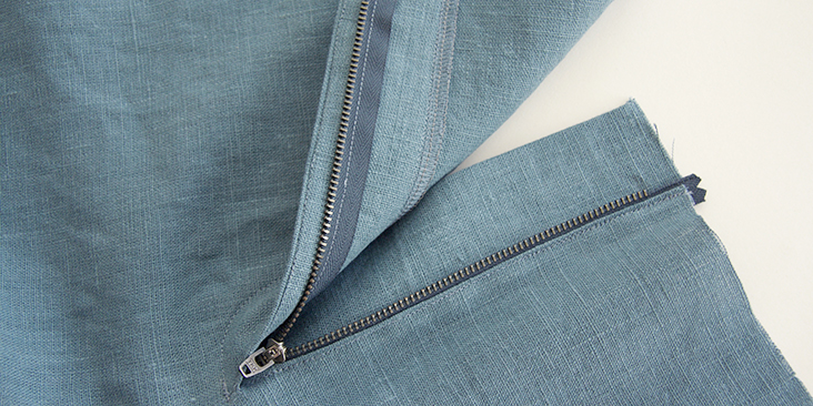 Top Down Center Out with the Coe Trousers – The Crooked Hem