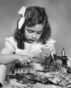 How to Sew with your Children and Teenagers – the thread