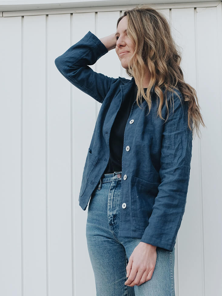 PATTERN REVIEW: Paola Workwear Jacket in Insignia Blue Linen – the thread