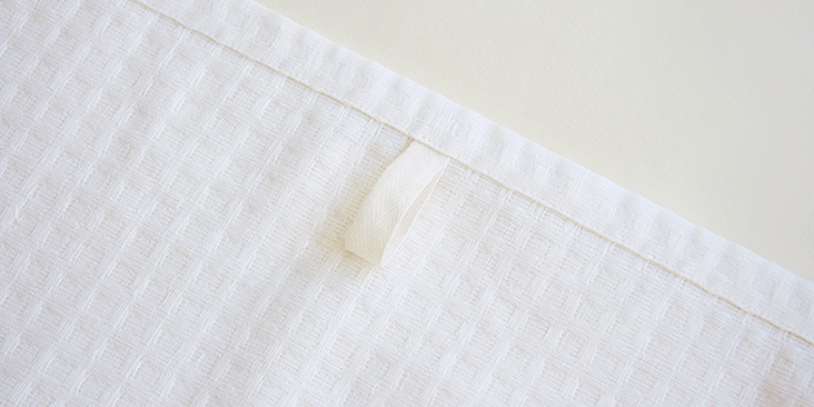 No-Slip Sheet Tutorial or How to NOT Get Your Sheets in a Bind - Best  Fabric Store Blog