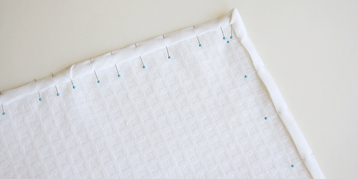 No-Slip Sheet Tutorial or How to NOT Get Your Sheets in a Bind - Best  Fabric Store Blog