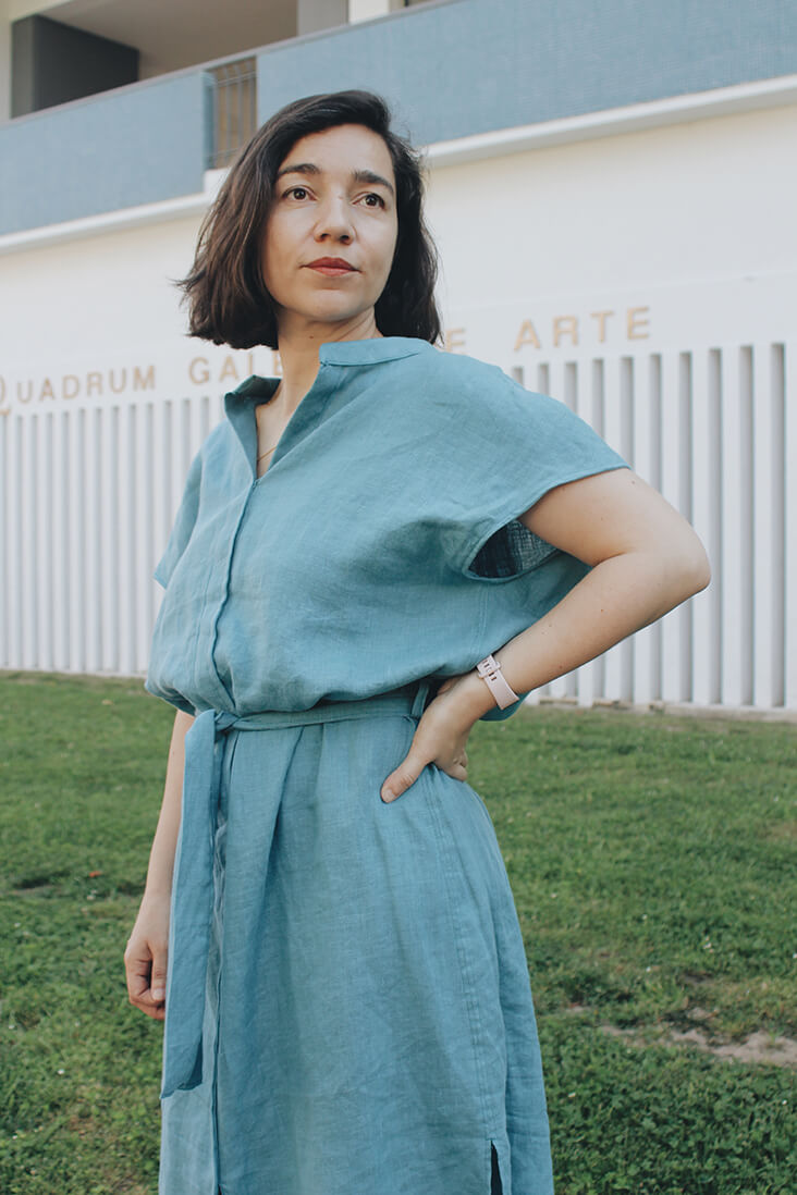 PATTERN REVIEW: Charlie Midi Dress in Midweight Linen – the thread