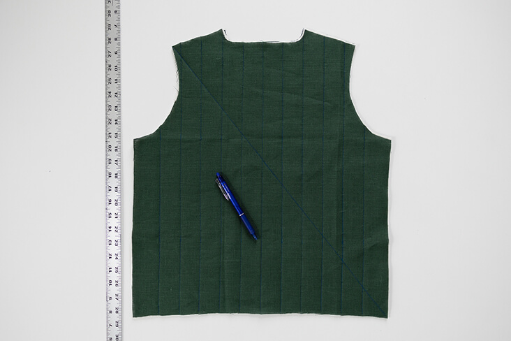 Tutorial: How To Make A Quilted Linen Vest – the thread