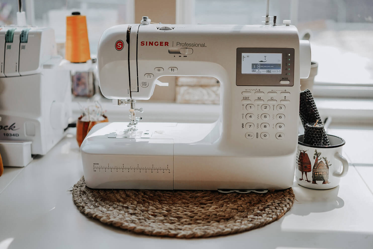 Singer Professional 9100 Máquina de coser computarizada con 404