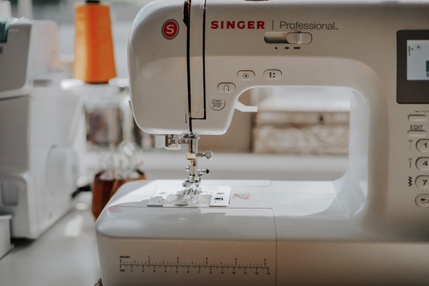 Singer Company, Sewing Machines, Textiles & Manufacturing